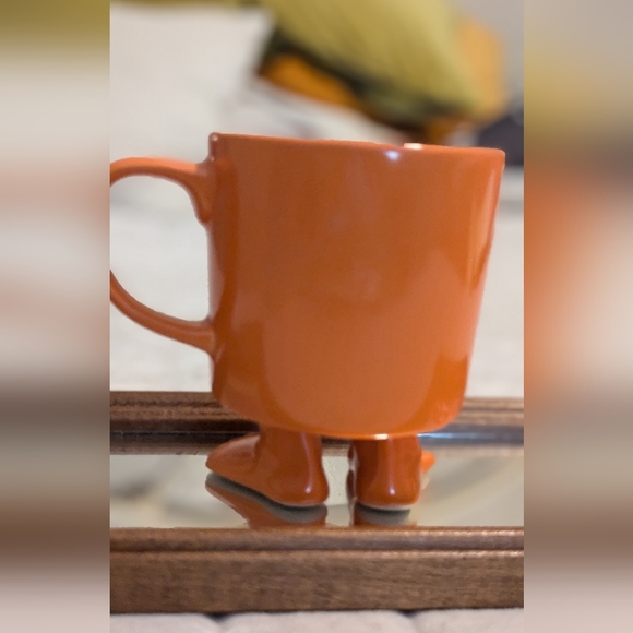Dylan Kendall Ceramic Footed Mug  | Orange 🧡🍊 - Picture 9 of 9